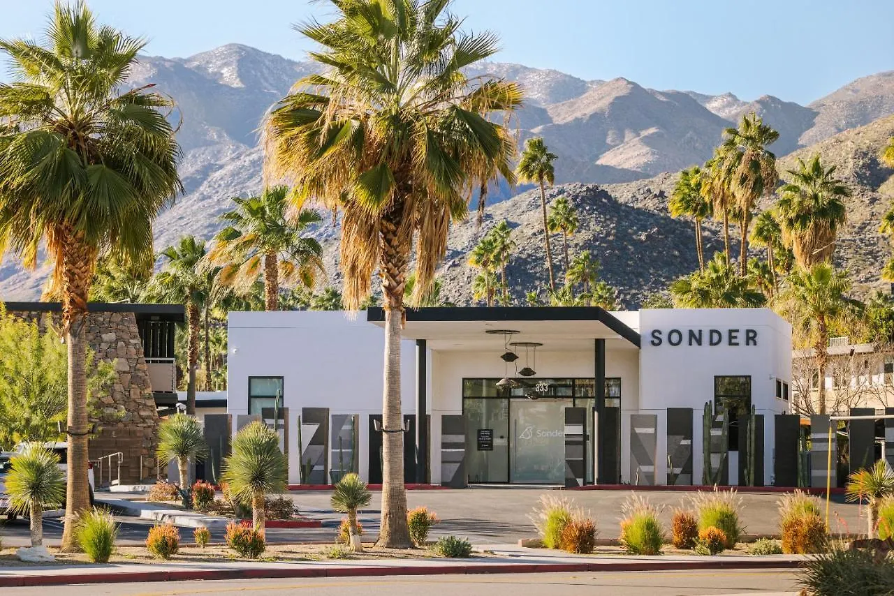 The V Powered By Sonder Hotel Palm Springs
